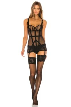 BLUEBELLA Karolina Basque Black
