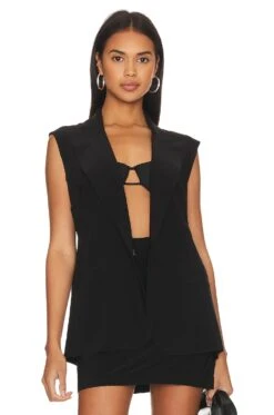 Norma Kamali Sleeveless Single Breasted Jacket Black